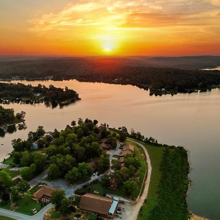 Horseshoe Bend Crown Lake Resort & Spa מראה חיצוני תמונה